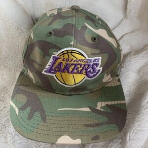 Mens One Size Los Angeles Lakers VTG  Camo Leather Strap 47 Brand Adjustable NBA